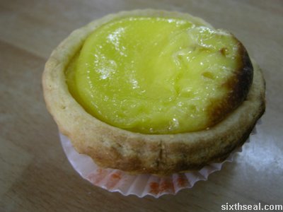 chong chon egg tart