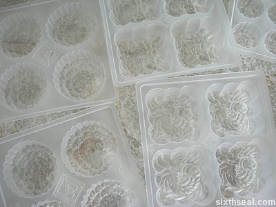pudding mooncake plastic