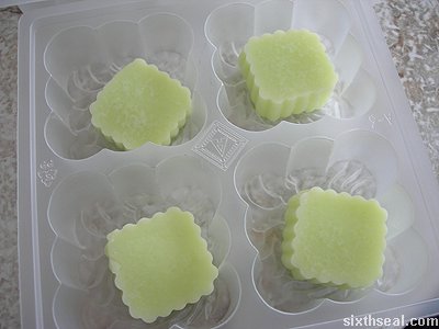 pudding mooncake small square