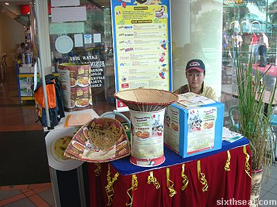 kfc colonel rice booth