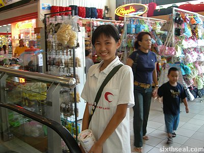 red crescant girl