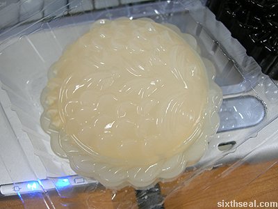 strange mooncakes cheese