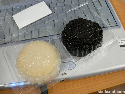 strange mooncakes cheese choco