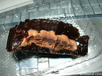 strange mooncakes chocolate inside