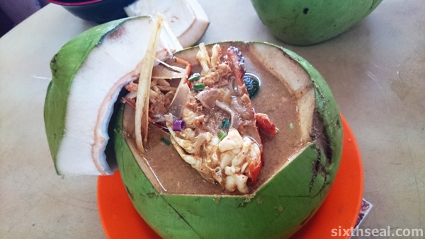 prawn noodles in coconut